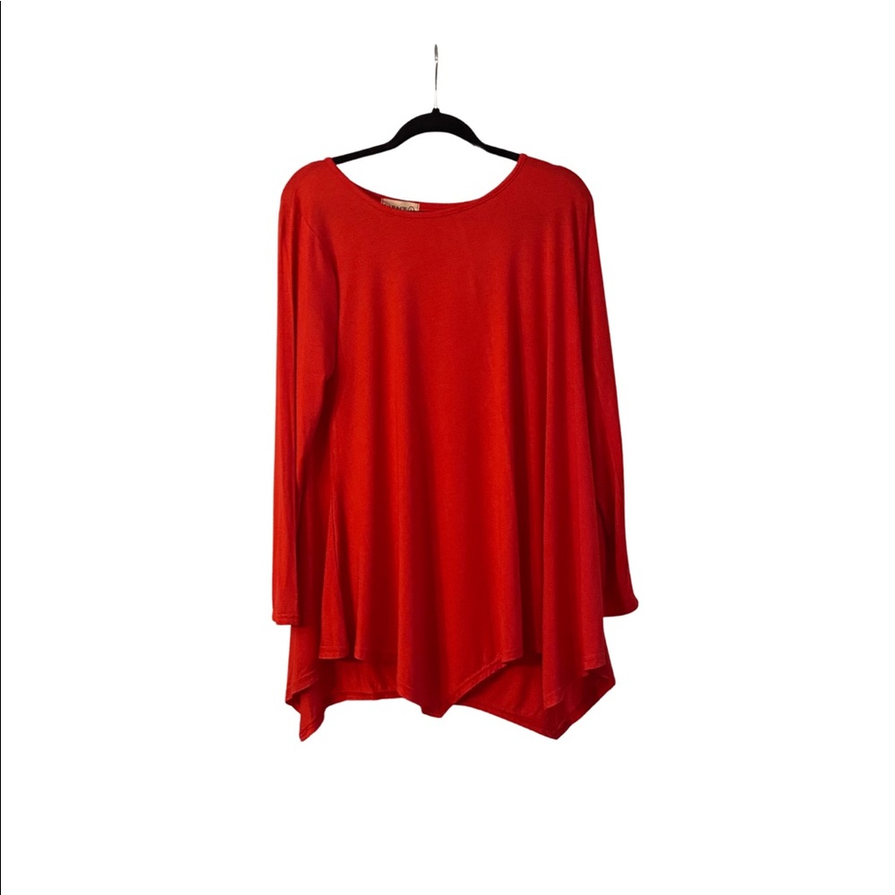 Long sleeve asymmetrical blouse